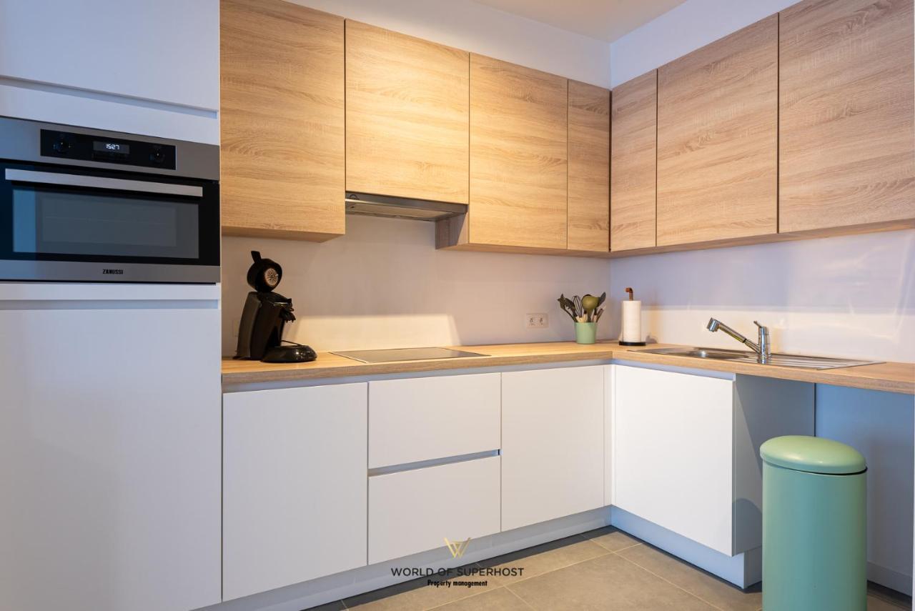 Spacious Apartment Closeby The Sea Up To 6 People! Ostenda Esterno foto